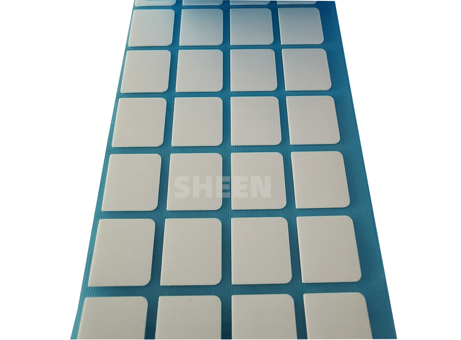 無矽導(dao)熱墊片