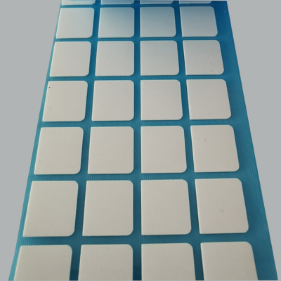 非(fei)矽油導熱墊(niàn)片