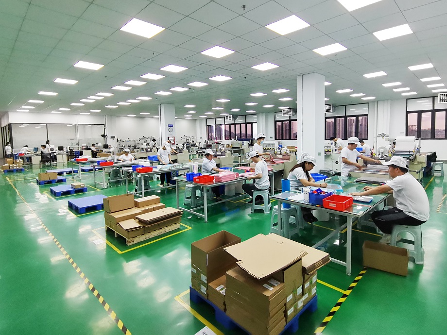 後工序、模切&包(bāo)裝車間2.jpg