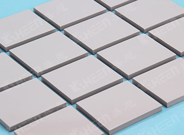 AF300 無(wú)矽導熱墊 2.0W/m·K