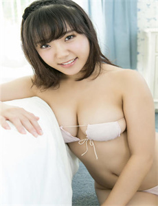 《原纱央莉之重装上阵-性欧美巨大乳》